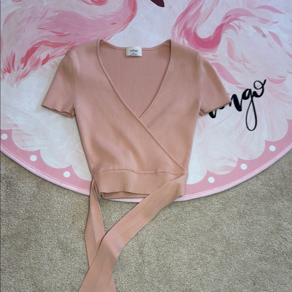 Wilfred Dusty Rose Ribbed Wrap Stretch Crop Top
